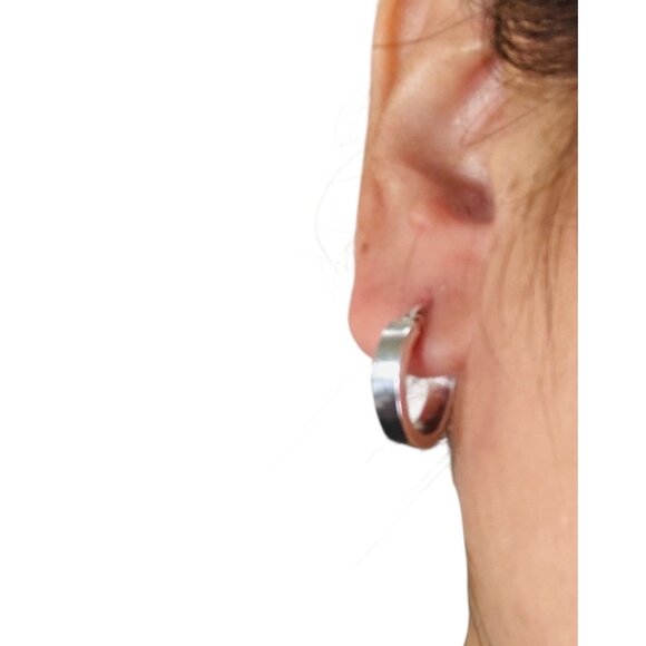 Vintage 925 Italy Sterling Silver Huggie Hoop Earrings Pair Minimalist Signed - Picture 9 of 12